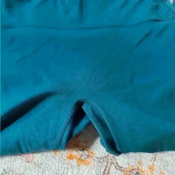 Fabletics Leggings Size Small EUC Dark Turquoise Teal - Picture 2 of 4